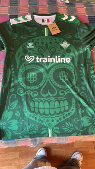 Camiseta Real Betis Edición Calavera
