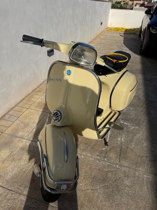 Vespa 160 Histórica ITV al día.