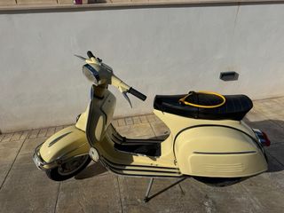 Vespa 160 Histórica ITV al día.