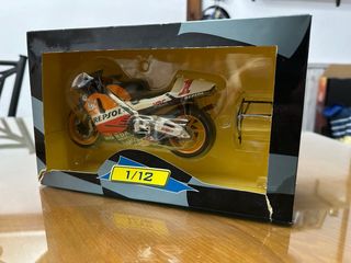 Miniatura Moto NSR 500 Mick Doohan 1/12