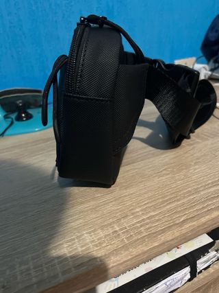 Bolso bandolera Lacoste negro sin usar