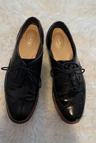 Mocasines Clarks Negros Charol