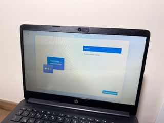 Portátil HP ofimatica gris y negro