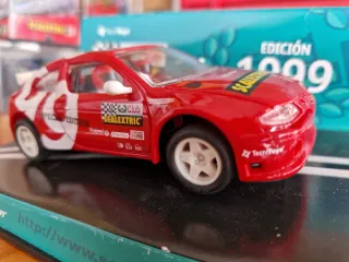 Renault Megane "Club 99" Scalextric coche