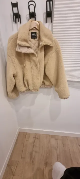 Cazadora Zara Beige Talla M