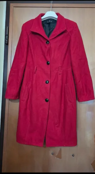 Cappotto elegante GKF rosso