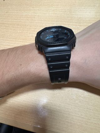 Reloj Casio G-Shock Negro y Azul con su caja