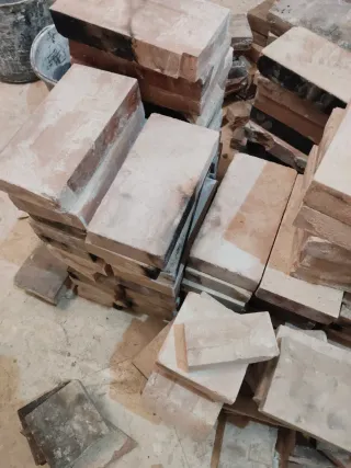 Ladrillos refractarios para chimenea (0,50 euros)