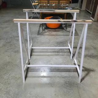 Borriquetas de hierro hechas a mano