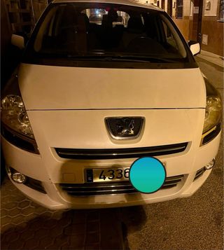 Peugeot 5008 2010