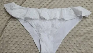 Costume da bagno bianco XXL con volant