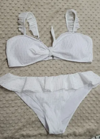 Costume da bagno bianco XXL con volant