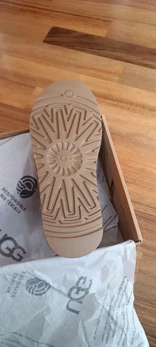 UGG Ultra Mini Donna Tg 38