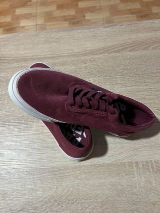 Zapatillas granates hombre