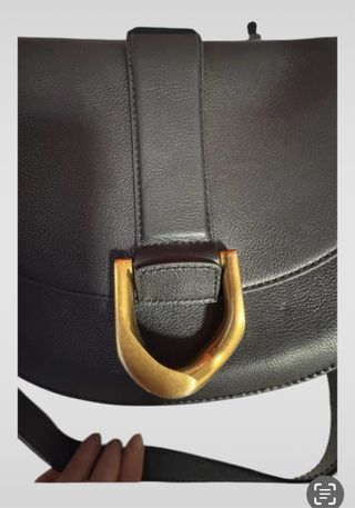 Borsa Charles & Keith in Pelle Nera