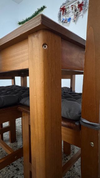 Mesa Comedor Madera Maciza + 4 Sillas