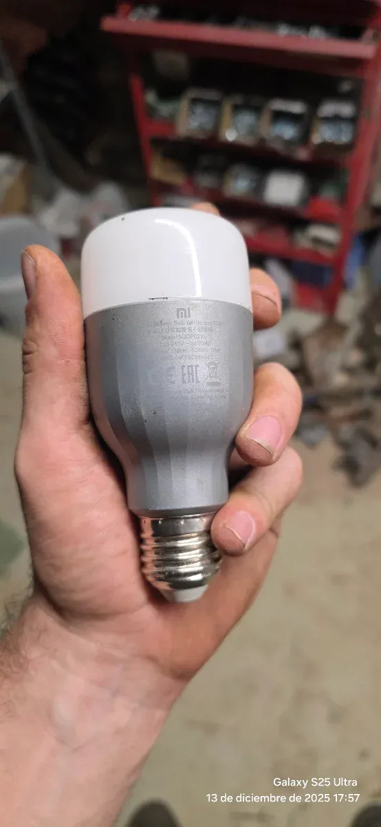 Bombilla Inteligente Xiaomi Mi LED RGB