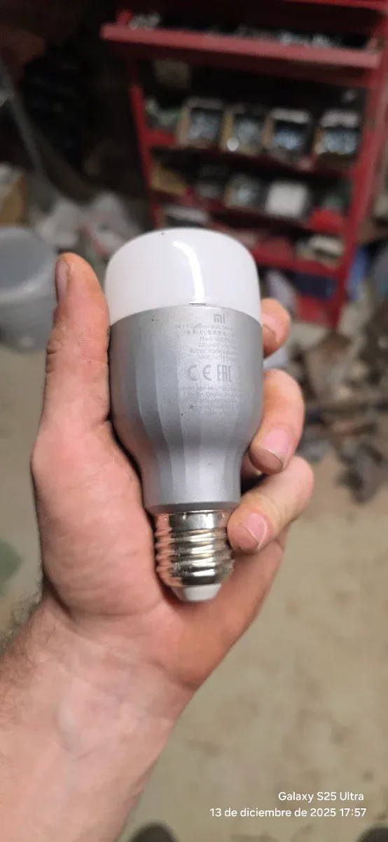 Bombilla Inteligente Xiaomi Mi LED RGB