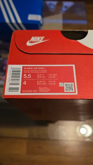 Nike Air Max 1 Naranja y Blanco