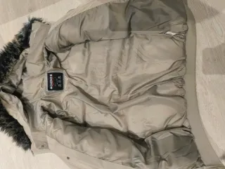 Abrigo Mkenzie Beige con Capucha y Pelo