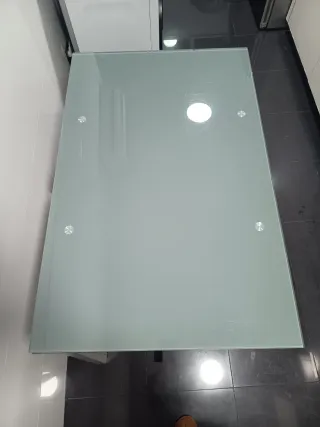 Tavolo da cucina in vetro estensibile