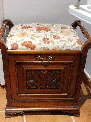 Banqueta zapatero madera tallada