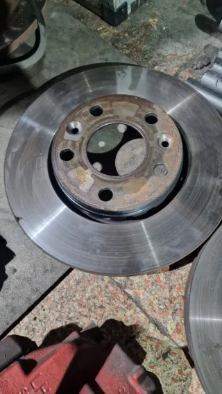 Frenos Megane 3 280mm 5000km