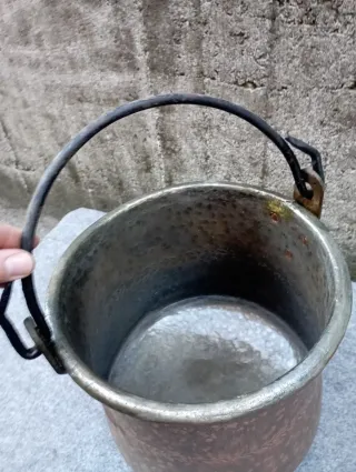 Antico Pentolone camino rame decorato