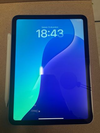 iPad A16 (nuovo) + Custodia + Penna