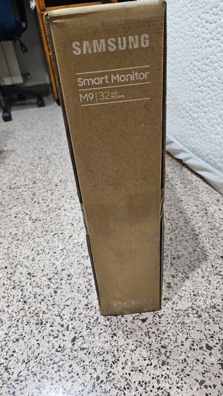 Monitor Samsung M9 32 4K OLED Smart Vision AI