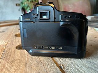 Valigetta Canon T90 con obiettivi