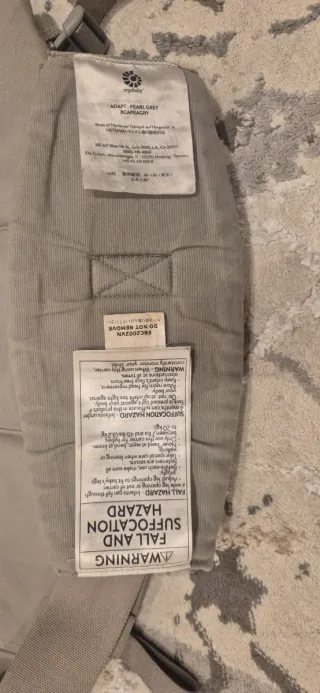 Mochila Ergobaby Porteo Gris