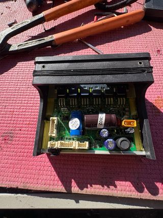 REPARAMOS TODO TIPO DE ELECTRONICA