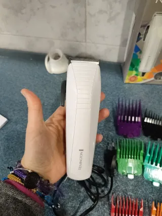 Cortapelos Remington Colour Cut 16 piezas