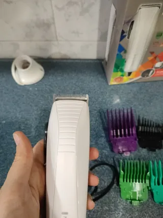 Cortapelos Remington Colour Cut 16 piezas