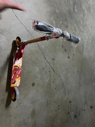 Patinete infantil Cars