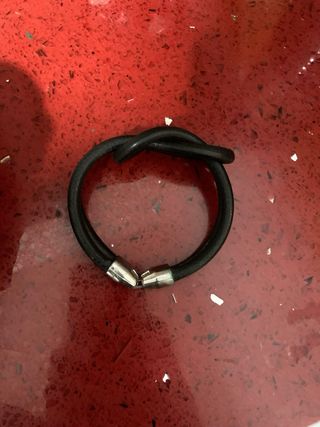 Pulsera hombre cuero y plata