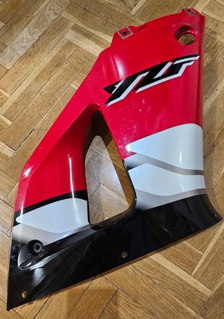 Carenado Yamaha YZF R1