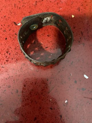 Pulsera en cuero marrón