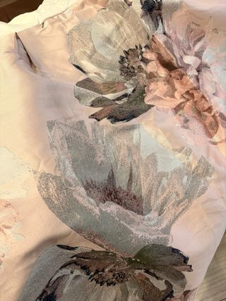 Vestido Ted Baker floral rosa y blanco