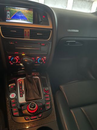 Audi S5 2010.  motor 4.2   354CV IMPECABLE!!!