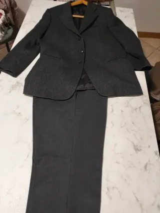 Lotto Abbigliamento uomo marrone e grigio