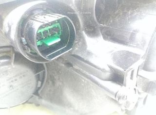 Kia 22684899 j792121040 faro derecho ceed fastback