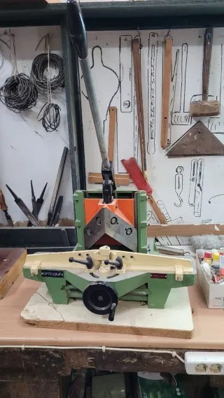 Ingletadora manual Orteguil OR-C-100