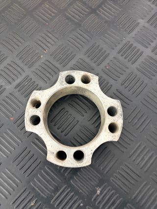 Separador de llanta LTZ 400