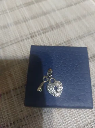 Colgante Plata Corazón y Llave