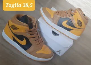 Nike Air Jordan 1 Mid Taglia 38,5
