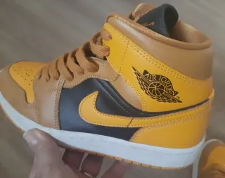 Nike Air Jordan 1 Mid Taglia 38,5