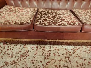 Sofá 3 plazas y 2 individuales vintage Urge venta