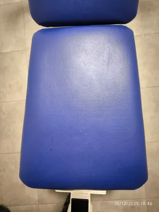 Banco de pesas con barra